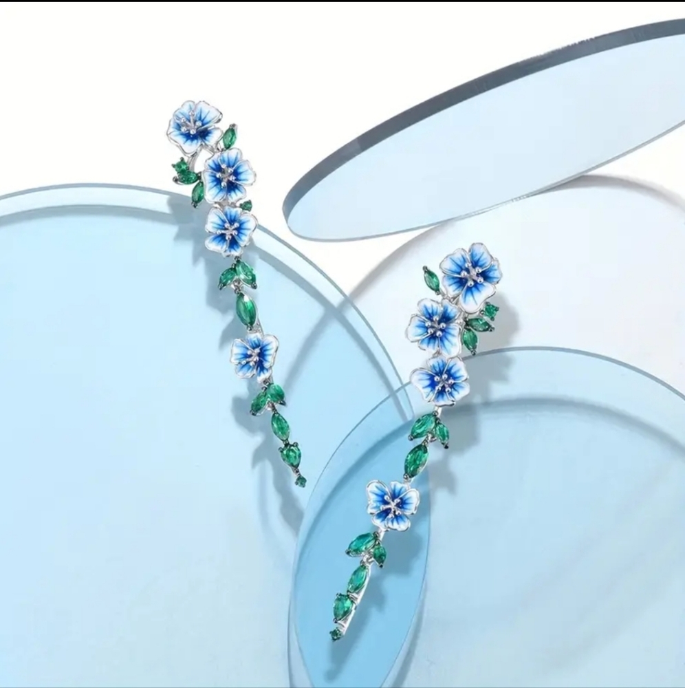 Silver Plated Blue Lily Flower Dangle Drop Earrings.